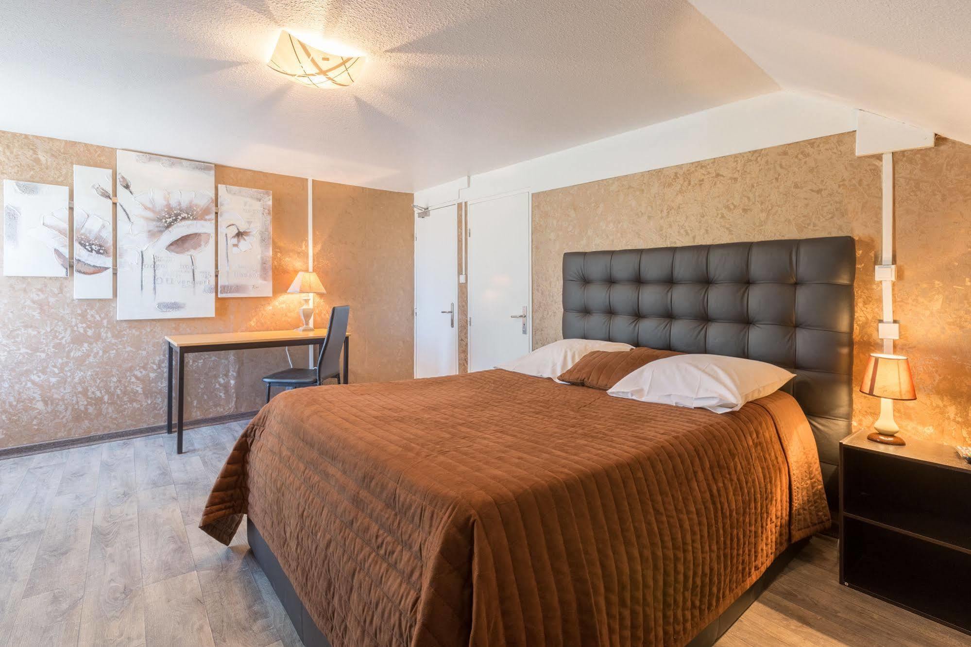 فوريب Alp'Hotel المظهر الخارجي الصورة