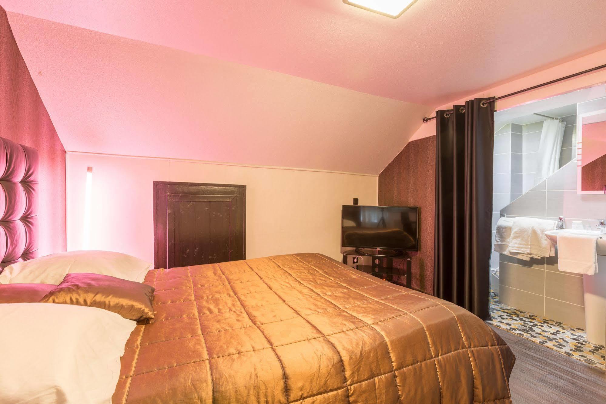 فوريب Alp'Hotel المظهر الخارجي الصورة